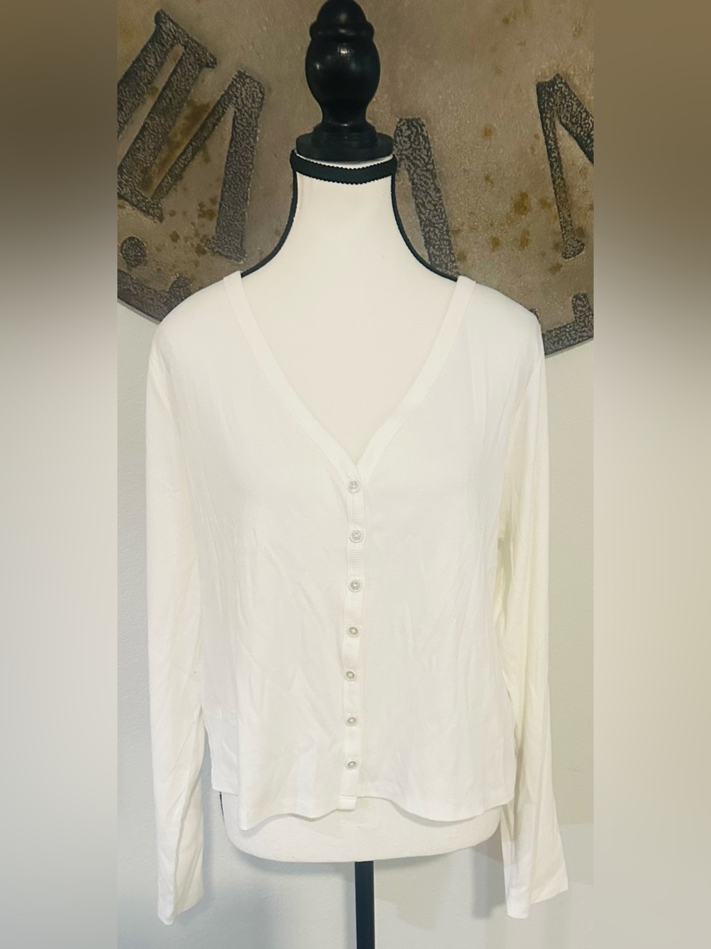 a new day White Button-Front V-Neck Long Sleeve Top